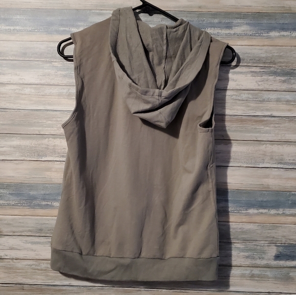 DA-NANG SWEATER VEST - Picture 3 of 4